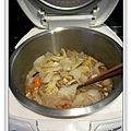 用電飯鍋做白菜滷做法8.jpg