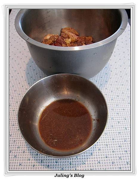用電飯鍋做鹹豬肉做法5.jpg