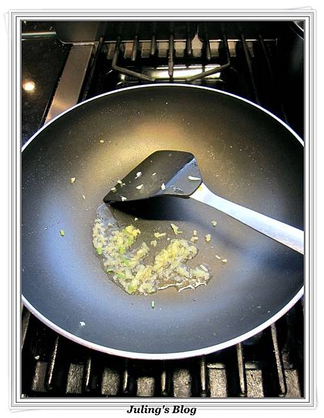 蕃茄蛋炒高麗菜做法3.JPG 蕃茄蛋炒高麗菜做法3.JPG