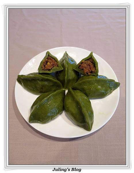 鹹蛋肉鬆菜包1.jpg 鹹蛋肉鬆菜包1.jpg