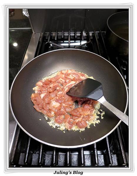 碎炒里肌彩椒做法4.JPG 碎炒里肌彩椒做法4.JPG