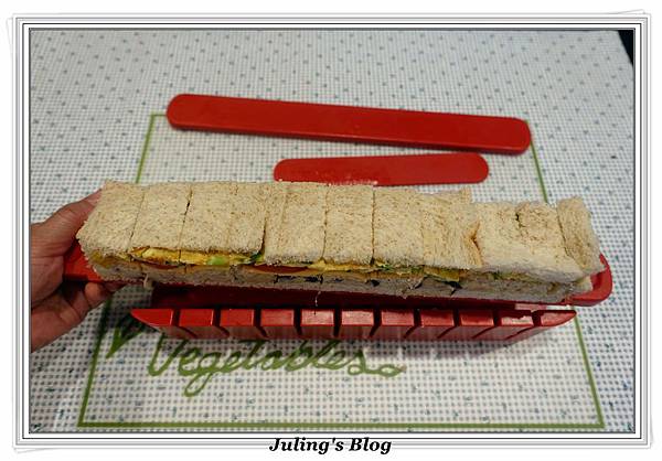 Stackable Appetizer Maker18.JPG Stackable Appetizer Maker18.JPG