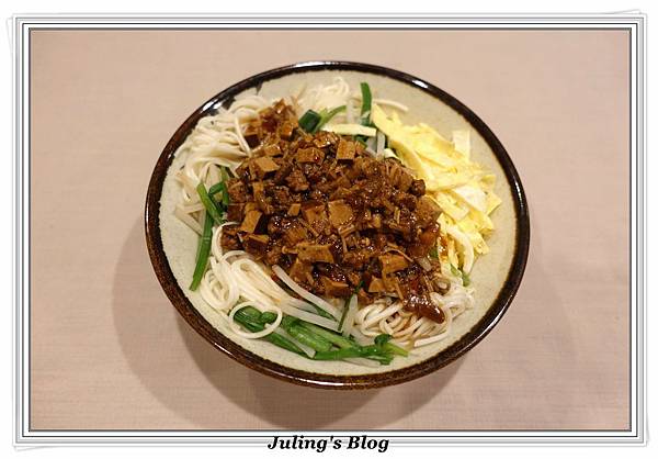 炸醬麵2.JPG 炸醬麵2.JPG