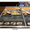 D8Japanese hotpot dining4.JPG