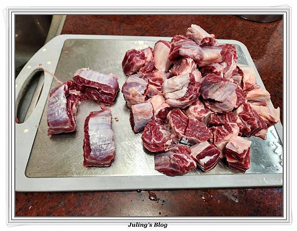 匈牙利紅酒燉牛肉做法2.jpg 匈牙利紅酒燉牛肉做法2.jpg