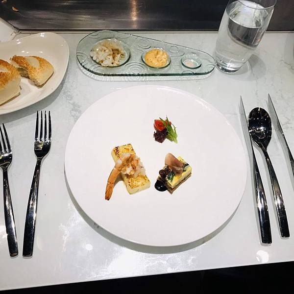 11608596193994 11608596193994