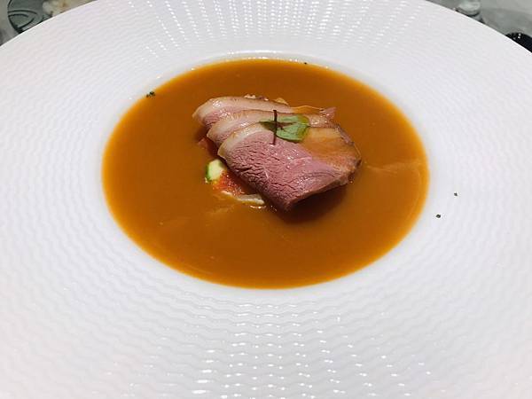 11608597409394 11608597409394