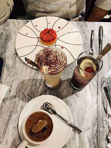 11608598773579 11608598773579