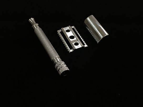 IMG_2122.jpg IMG_2122.jpg