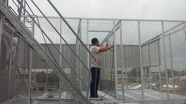 請輸入圖片標題 請輸入圖片標題