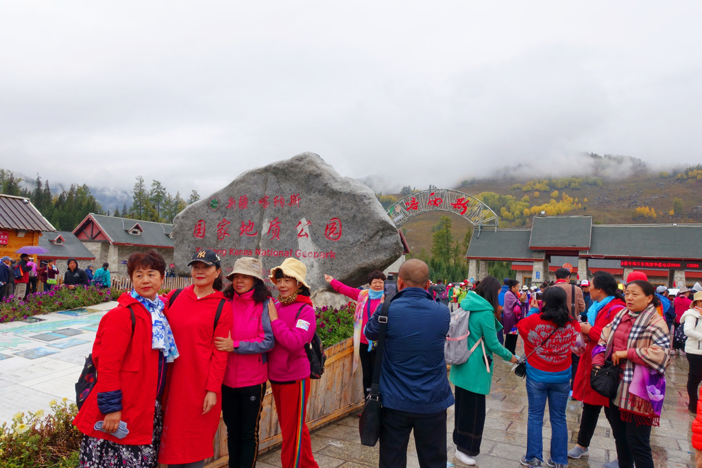 不跟團、不包車，出走：北疆、嘉峪關 & 敦煌 (Day 8)