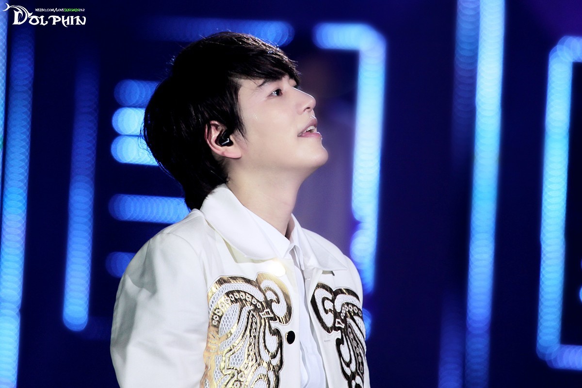 140222 SuperShow5 In Beijing  (2)