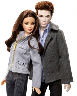 lens7252432_1254165163barbie-bella-edward-dolls2.jpg