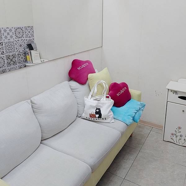 愛美 原來肌膚可以如此好 粉刺無痛bye bye 海菲秀