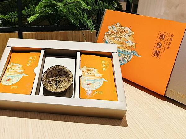 吃的保養 | 身體保養輕鬆喝 芳茲日月養生滴魚精 大人小孩都 吃的保養 | 身體保養輕鬆喝 芳茲日月精華滴魚精 大人小孩都