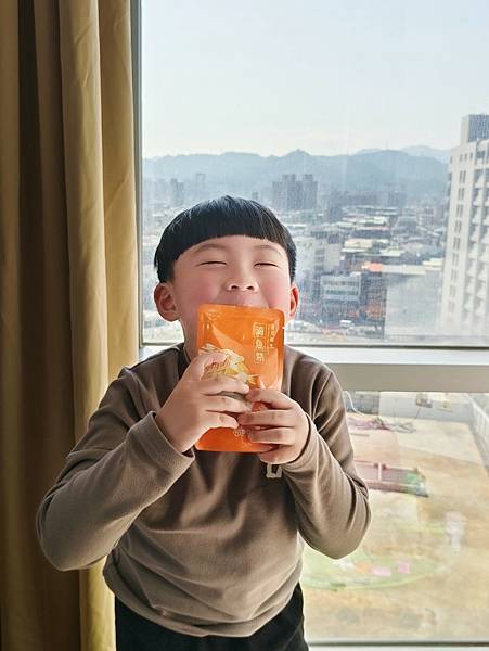 吃的保養 | 身體保養輕鬆喝 芳茲日月養生滴魚精 大人小孩都 吃的保養 | 身體保養輕鬆喝 芳茲日月精華滴魚精 大人小孩都