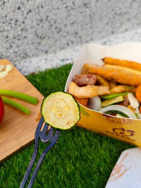 桃園美食 蘋果雞鹹酥雞 從南部開上來的炸物專門店 清爽脫