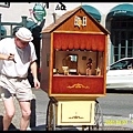 Street-Corner skit04.JPG