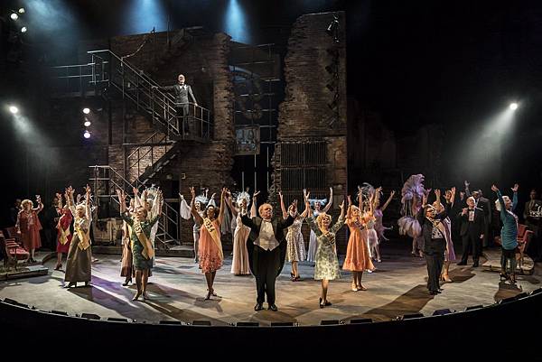 Follies at closing Follies at closing