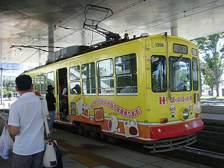 0725016-熊本路面電車.JPG