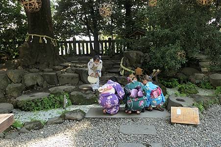 0727124-冰川神社.JPG