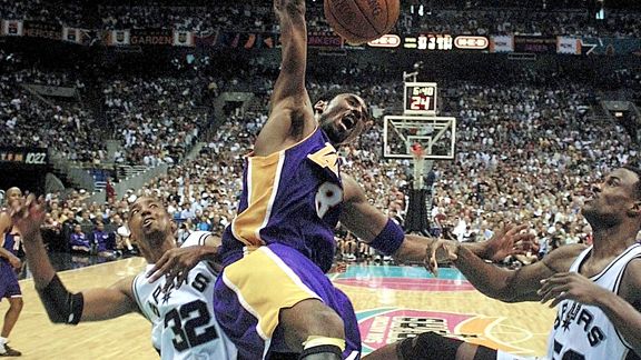 kobe2001.jpg