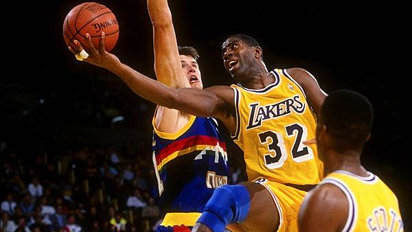 magic-johnson-lakers