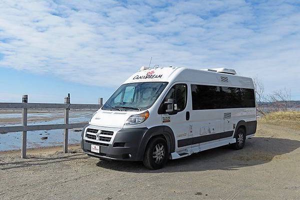 ia_400000011 2人鋪位帶衛浴露營車 – 2 Berth S/T