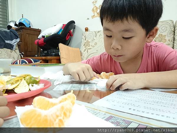 哥哥是用演的