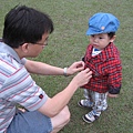 黃昏時刻，最適合到小學來跑跑跳跳了(1Y3M30D)