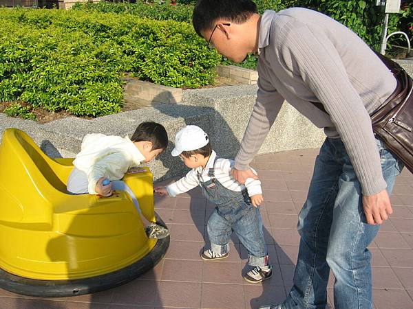 也太雞婆了吧！(1Y8M20D)