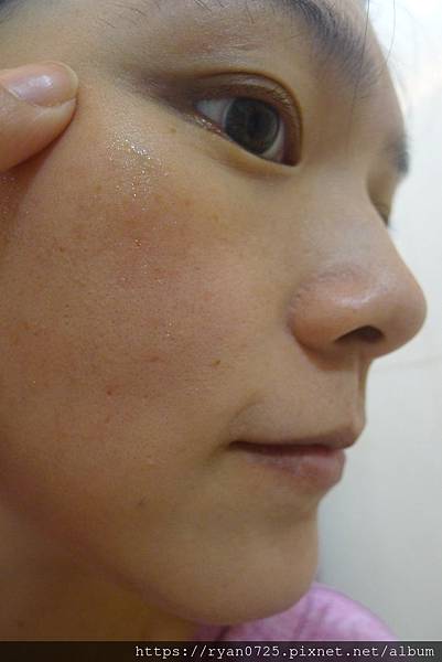 MooiEco渼瑿維c美白嫩膚原液 試用