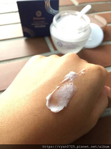 沛樂妮A-co-Collagen 雪瓷肌緊緻霜 試用