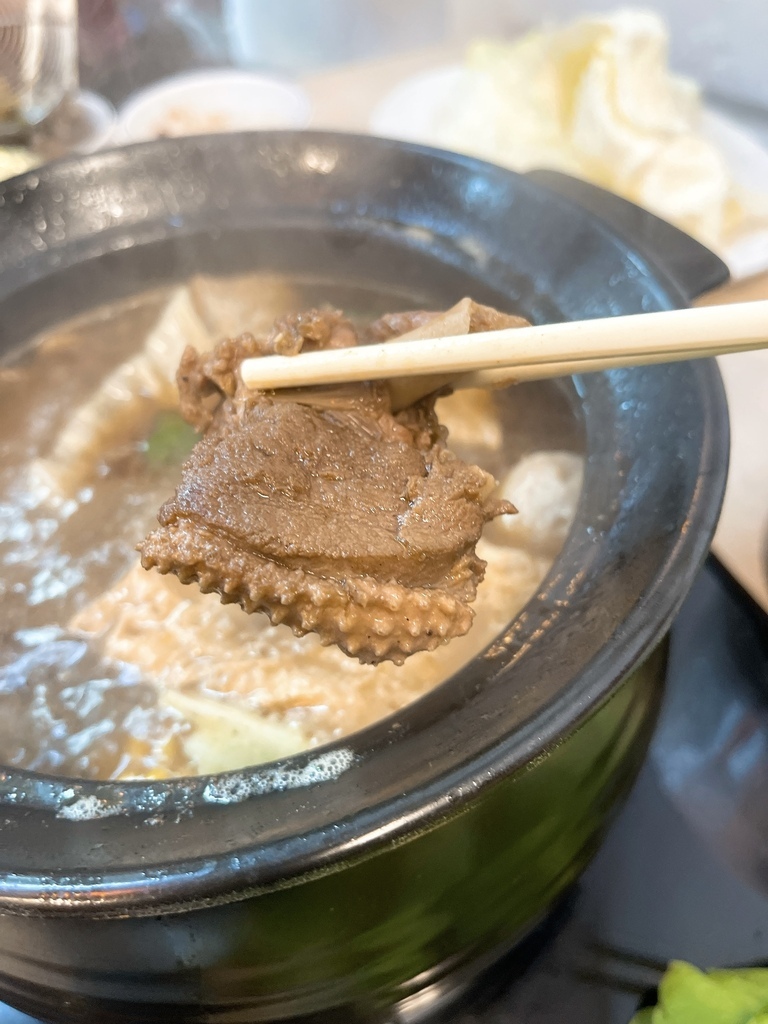 【台北中山美食】阿和師薑母鴨，錦州街美食推薦，冬天排隊名店，