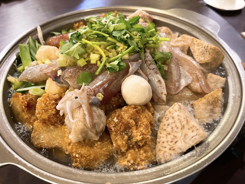 狗母魚酥米粉鍋