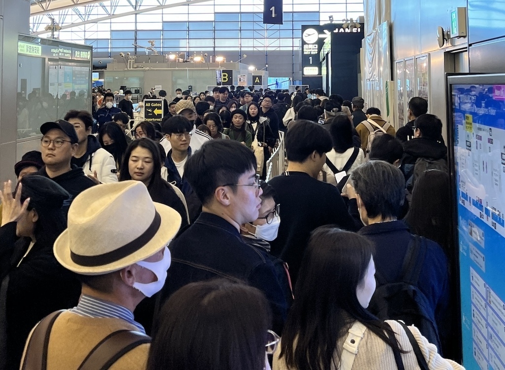 【開箱文】日本關西機場貴賓室,穿越重重的人海,登機前