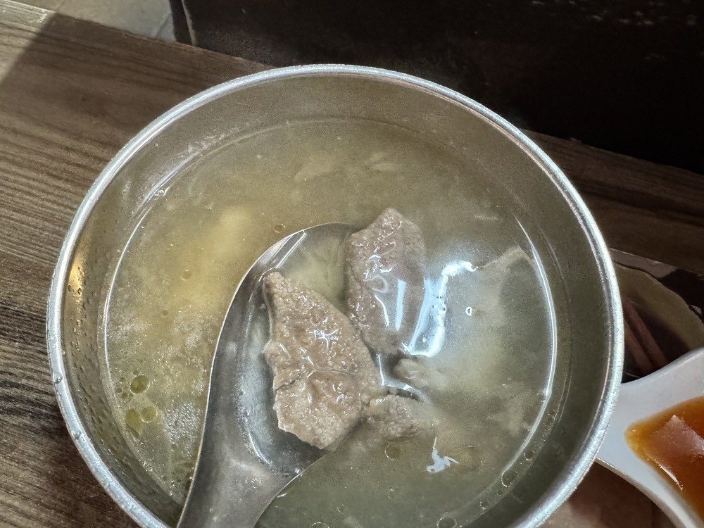 【台北大同美食】寧夏夜市豬肝榮仔,蟬聯5年必比登推薦,超鮮嫩 【台北大同美食】寧夏夜市豬肝榮仔,蟬聯5年必比登推薦,超鮮嫩