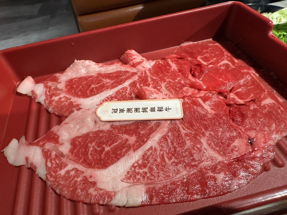 【台北萬華美食】嚮辣台北西門店,和牛肉吃到飽只要798,