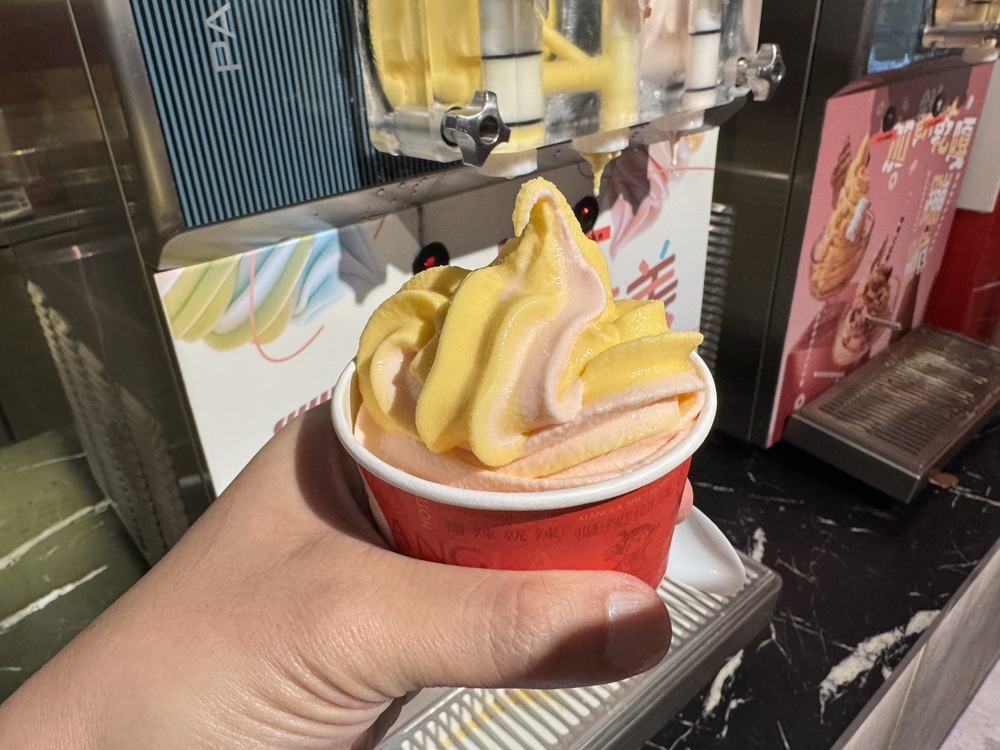 【台北萬華美食】嚮辣台北西門店,和牛肉吃到飽只要798,