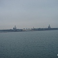 20051222093另兩艘航艦.JPG