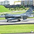 F-16.6822