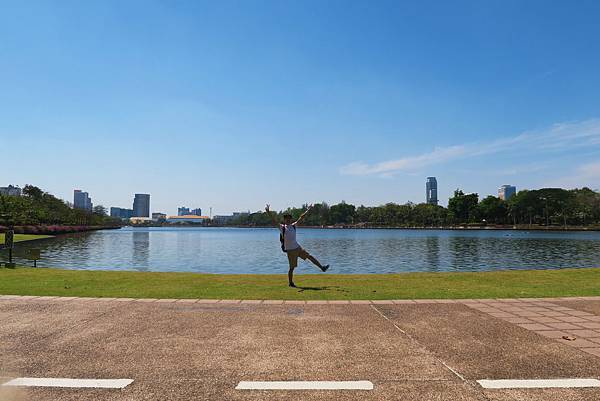 【泰國｜曼谷】曼谷秘境！在市區中最美的公園 Benjakit