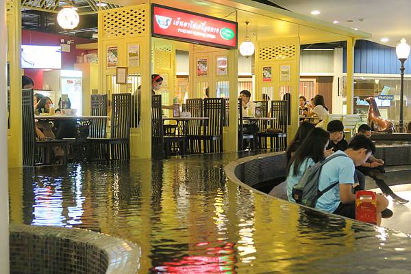 【泰國｜曼谷】十二樣泰國必吃道地美食！Terminal 21