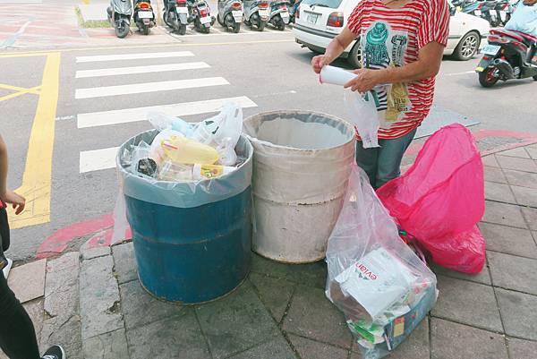 【台南｜中西區】漫遊&攝影聖地「神農街」用雙腳感受古城的老街