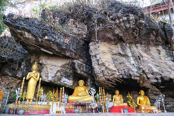 【寮國｜龍坡邦】世界遺產古都 - 龍坡邦15個經典景點大蒐秘