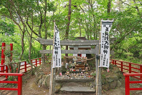 【日本｜宮城】全日本最大漫畫集散地 & 貓比人多的秘境貓島 