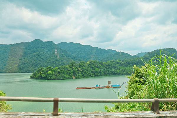 【桃園｜大溪】你沒玩過的石門水庫！路上衝浪、攀樹探險、無敵景