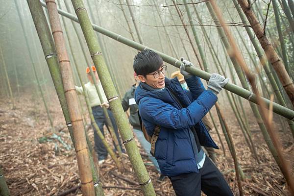 【桃園｜復興】捲起衣袖上山砍竹子去！泰雅族卡普部落 桂竹一日