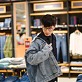 日曜天地OUTLET - LEVIS.png