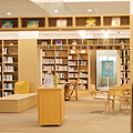 關東市場綜合大樓 客家主題圖書館.png